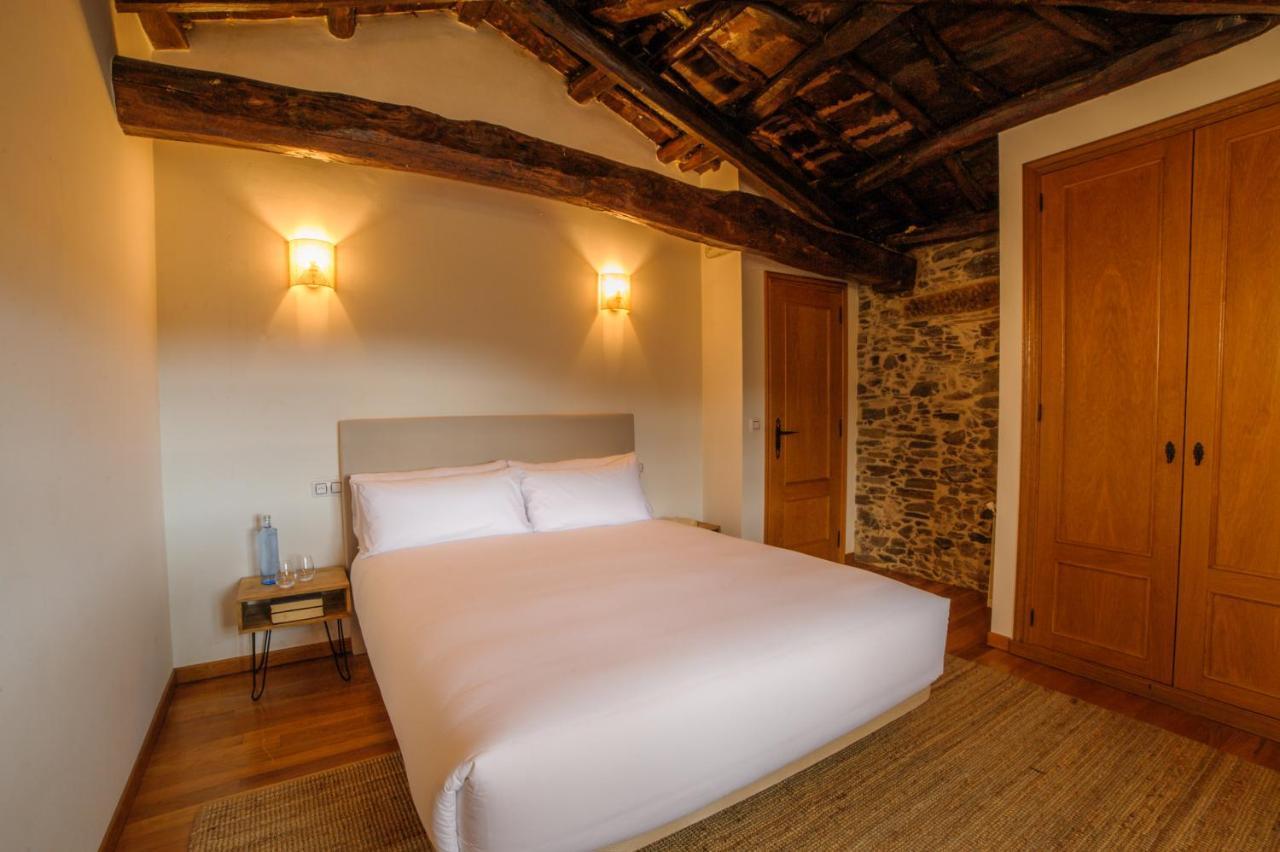 Casa Grande Do Soxal Guest House Cesuras Exterior photo